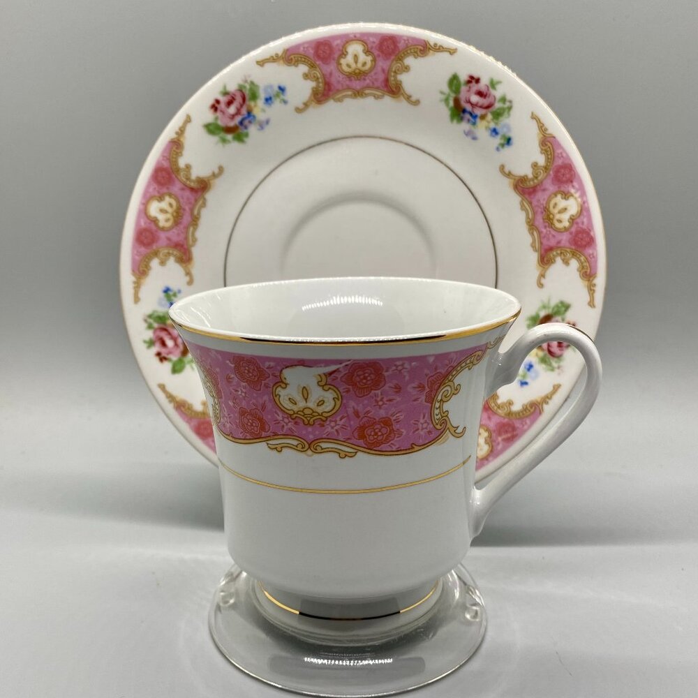 Truly Tasteful Pink White Hand Painted Roses Cup Saucer Set with Display Stand